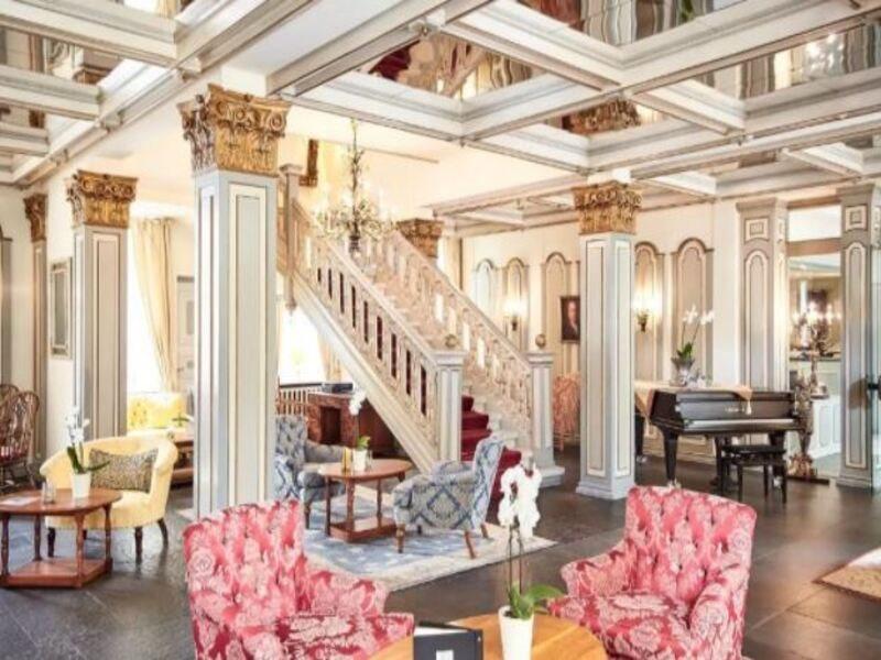 Althoff Hotel Fuerstenhof 첼레 외부 사진 The lobby of the hotel