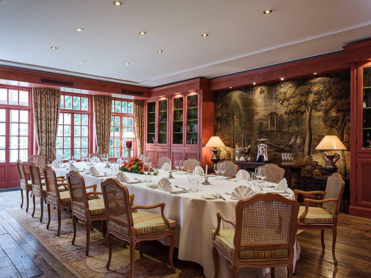 Althoff Hotel Fuerstenhof 첼레 외부 사진 The dining room